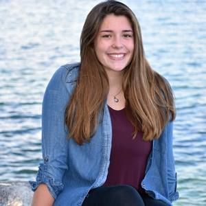 Meet your Posher, Emma